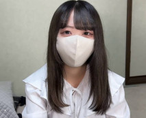 一個非常可愛缺乏性經驗的19歲女孩被體內射精！騎乘性愛，享受特殊福利射在嘴裡